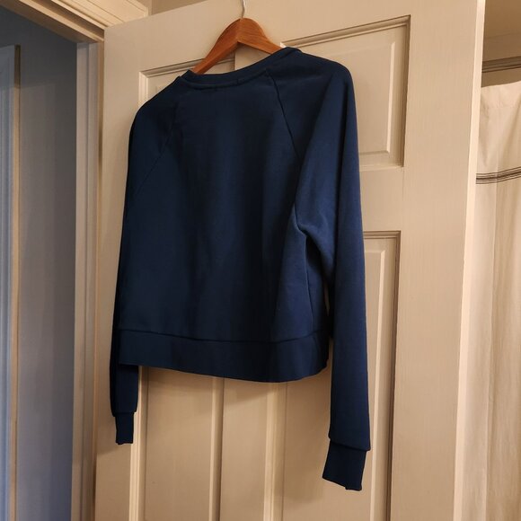 Beyond Yoga Cropped Blue Sweatshirt - Size L - Picture 2 of 3